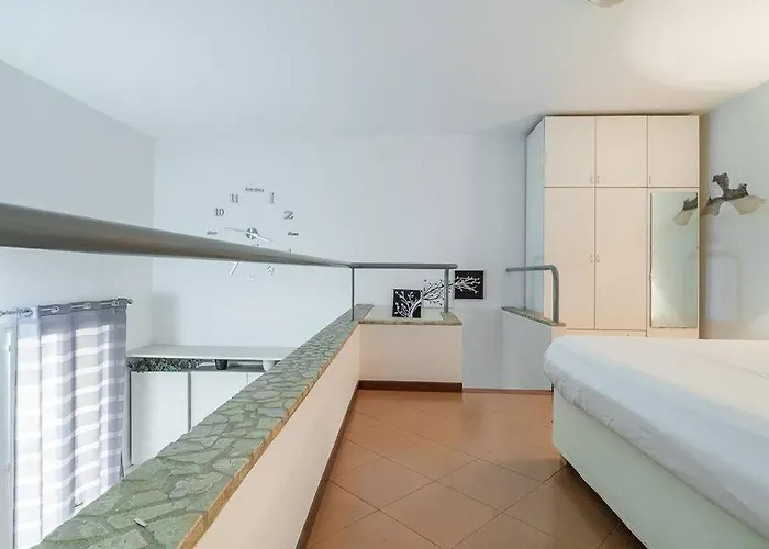 Apartament Lo Specchio Di Ferrara